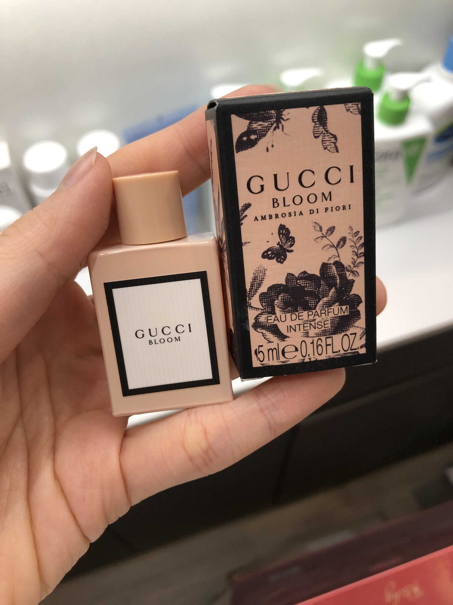 Nước hoa Gucci bloom Ambrosia Di Fiori