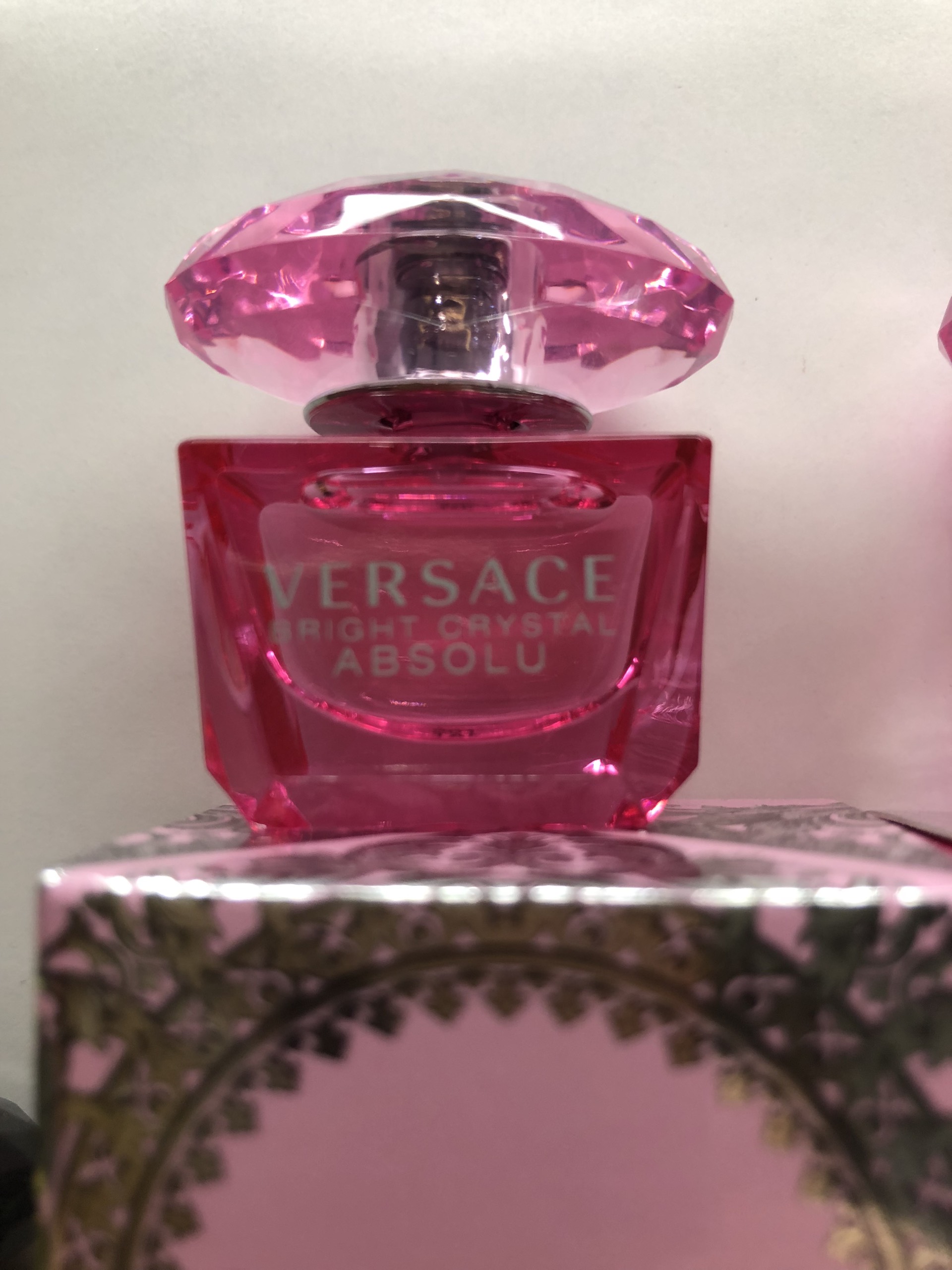 Nước hoa Versace Bright Crystal Absolu ( hồng hoạ tiết)